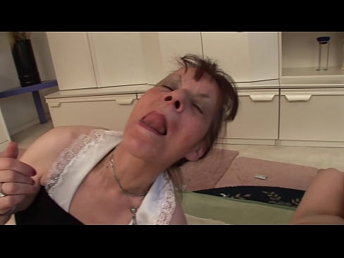 ❤️ Zwei Großmütter und ein Großvater haben einen Dreier ️ Sluts bei uns de.porno-flix.ru ❌️