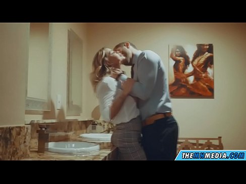 ❤️ Wenn eine vollbusige Blondine dich in einer öffentlichen Toilette verführt ️ Sluts bei uns de.porno-flix.ru ❌️